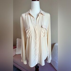 L’AGENCE Shirt Hidden Button Up Top 100% Silk Pockets Ivory Women’s XS Elegant